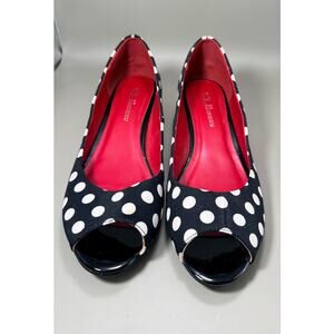 Rampage Isabelle Black & White Polka Dot Peep Toe
Wedge Heels
Women's Size 10M